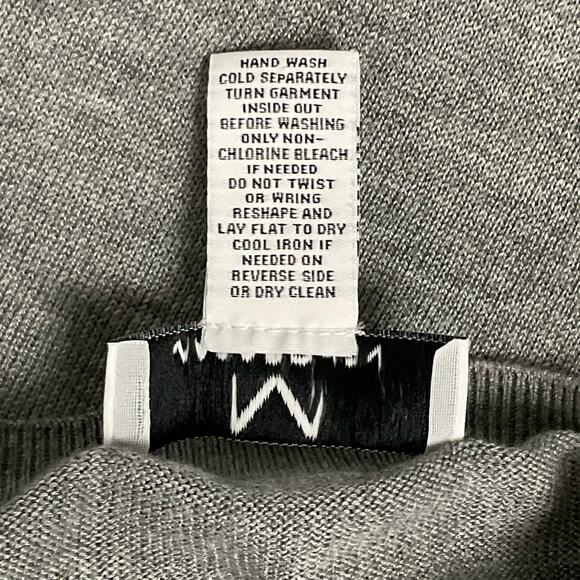 Magaschoni Heather Grey Crewneck Super Soft Drop Sleeve Pullover Sweater sz Med - Picture 9 of 9